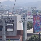 Para darle un mayor atractivo turístico a la aerovía se implementó también una galeria turística.