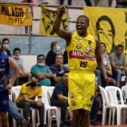 Los jugadores del Ídolo celebraron eufóricos tras tomar revancha y la punta.