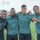 Los jugadores de la Tri se preparan para los choques amistosos en Europa.