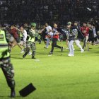 Hinchas del Arema y el Persebaya Surabaya fueron los protagonistas de los desmanes el sábado 1 de octubre.