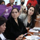 El 7 de octubre de 2022, durante una sesión de la investigación del caso Bernal, la legisladora Pazmiño se indignó por la inasistencia de las autoridades a la comisión.