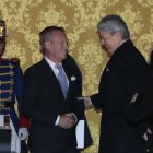 Andrés Seminario Valenzuela es guayaquileño y experto en comunicación.