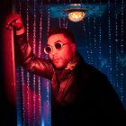 Fotografía promocional cedida por One On One PR donde aparece el reguetonero puertorriqueño Don Omar quien estrenó este jueves junto al rapero Akon su nuevo sencillo, "Good Girl", un merengue urbano, pegajoso y refrescante.