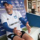 El entrenador argentino afronta su primer gran desafío en un club grande. No promete títulos, pero trabajará fuerte para ello.