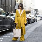 Bolsos shopper en el street style.