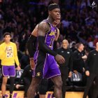 Dennis Schroder fue la figura de los Lakers al lograr la remontada final.