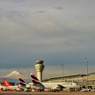 Tamaño. La pista de la aeródromo tiene una longitud de  4100 metros.
