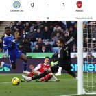 Gabriel Martinelli en el momento exacto que logró burlar la portería del Arsenal para poner el 1-0 definitivo ante el Leicester.