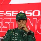 Felipe Drugovich de Aston Martin durante las pruebas de Pretemporada del fin de semana donde reemplazó a Stroll, accidentado.