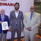 Roberto Ibáñez (i) Baltazar Medina, Sebastián Palacios y Jorge Delgado en la entrega oficial del dossier de la candidatura a Odebo en diciembre de 2021.