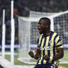 Enner buscará quedarse con la copa local.