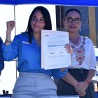 La exasambleísta Luisa González hace binomio con el excandidato a la Presidencia, Andrés Arauz.