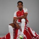 Timber se sumará al inicio de pretemporada con los "gunners".