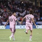 Messi completó con éxito su último entrenamiento de cara al partido.