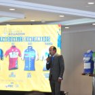 Santiago Rosero, titular de la Ecuatoriana Ciclismo, durante el lanzamiento de la prueba el viernes pasado.