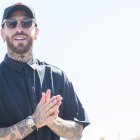 GRAFAND4700. SEVILLA, 04/09/2023.- El defensa Sergio Ramos a su llegada al Aeropuerto de San Pablo de Sevilla para unirse al Sevilla FC.EFE/ Raúl Caro