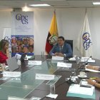 El presidente Vera y el consejero Andrés Fantoni también tuvieron un breve roce.