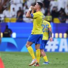 Cristriano Ronaldo festeja uno de los dos tantos que puso a su equipo vencedor.