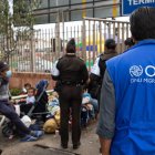 Ecuador no pide visa para ciudadanos de la región, pero es necesario pasar por oficinas y establecer un registro. También existen caminos irregulares.