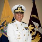 El vicealmirante Patricio Vela ha servido a la marina por casi 40 años.