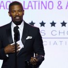 El evento se llevó a cabo en Los Ángeles y contó con un emotivo discurso del actor, quien afirmó vio a la muerte de cerca.