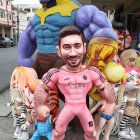 Dependen del tamaño. Hay desde $10, hasta los más elaborados de 100 y 200.