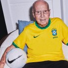 Zagallo ganó la Copa del Mundo jugando junto a Pelé, luego la ganó dirigiéndolo