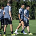 Fort Lauderdale (United States), 13/01/2024.- Luis Suarez (C-L) and Lionel Messi (C-R) participate in the first training of the Inter Miami CF 2024 preseason in Fort Lauderdale, Florida, USA, 13 January 2024. EFE/EPA/CRISTOBAL HERRERA-ULASHKEVICH