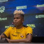 Segundo Portocarrero jugará en Universitario de deportes