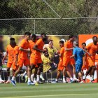 ENTRENAMIENTO DE LA SELECCION DEL ECUADOR PREVIO A SUS PARTIDOS ANTE VENEZUELA Y CHILE POR LAS ELIMINATORIAS PARA EL MUNDIAL 2026 15 de NOVIEMBRE 2023 ANGELO CHAMBA Agencia (ag-expreso ag-extra ag-quito)