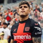 Bayer Leverkusen y Piero Hincapié continúan en el liderato de la Bundesliga.