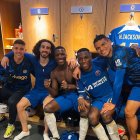 Chelsea festejó en el camerino de Stamfor Bridge la clasificación de semifinales de FA Cup.