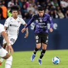 Independiente del Valle, liderado por Kendry Páez (d), es el líder de la LigaPro y principal opcionado a ganar la etapa.