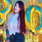 Verónica Narcisa Briones Zambrano durante su cumpleaños 30, dentro de la cárcel Regional, donde estaba alias Fito.