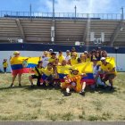 Los compatriotas que residen en EE.UU en los partidos amistosos.