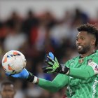 El arquero de Liga de Quito, Alexander Domínguez, ha sido suspendido por seis partidos en torneos internacionales de Conmebol.