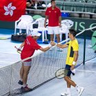 Gonzalo Escobar (d) ganó el punto en dobles junto a Diego Hildalgo, y consiguió el último singles para sellar la victoria de la serie.