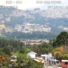 El humo del incendio forestal en la Armenia, valle de Los Chillos, se podía observar desde la zona de la vía Intervalles.