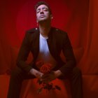 Pascual Cantero, conocido por el nombre artístico Muerdo, lanzó recientemente su último disco, titulado Sinvergüenza.