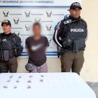 En otro operativo se aprehendió a una ciudadana por el delito de tenencia de sustancias sujetas a fiscalización.