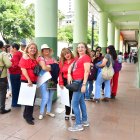 El calendario chino viste de rojo a los guayaquileños.
