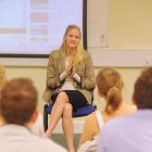 La exnadadora y política de Zimbaue, Kirsty Coventry, podría a llegar a ser la primera mujer presidenta del COI.