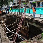 Desde el 18 de marzo se realozan los trabajos para reparar el colector en la avenida De Los Shyris y Gaspar de Villarroel.