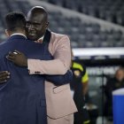 El entrenador Segundo Alejandro Castillo durante el juego de Barcelona ante River Plate.