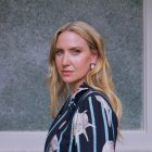 Entre sombreros y telas con historia, Stephany Hollihan construye el universo visual de Sensi Studio