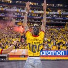 Jonatan Álvez y su romance con la hinchada amarilla.