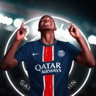 Willan Pacho jugador del PSG que juega la Champions League.