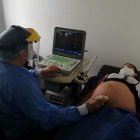 Para recibir el Bono de 1.000 Días hay que asistir a todos los chequeos médicos necesarios en el Ministerio de Salud.