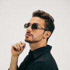 La historia de Ruggero comenzó cuando tenía apenas 16 años y participó en X Factor Italia.