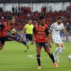 Deportivo Cuenca se impuso 1-0 ante Santos en Ecuador.